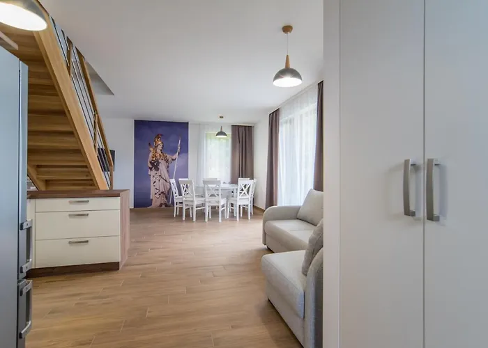 Arkadia Hébergement de vacances Łukęcin